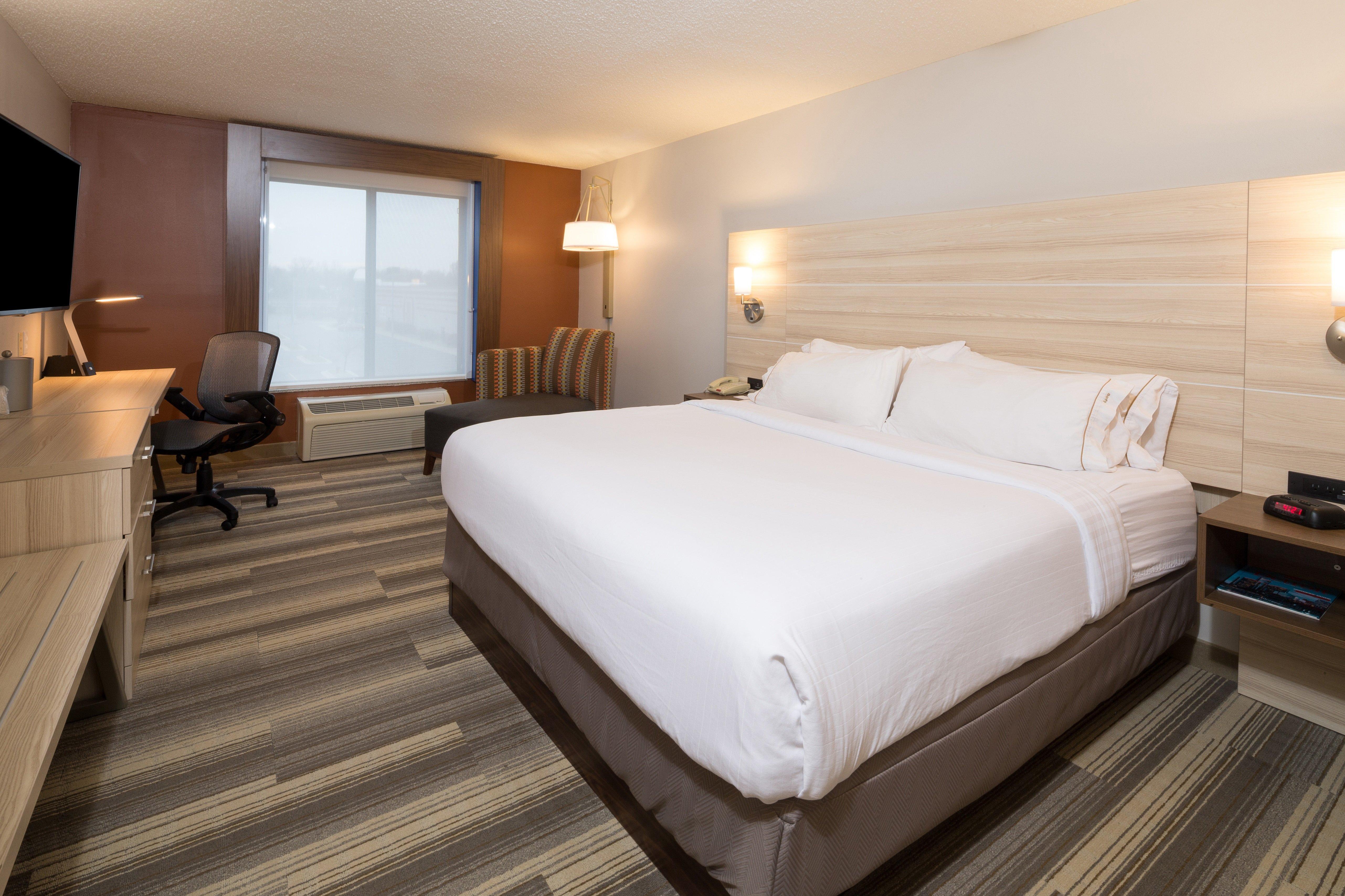 Holiday Inn Express Hotel & Suites Detroit-Utica, An Ihg Hotel Exteriör bild